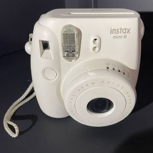 Fujifilm Instax Mini 8 Camera 📸
